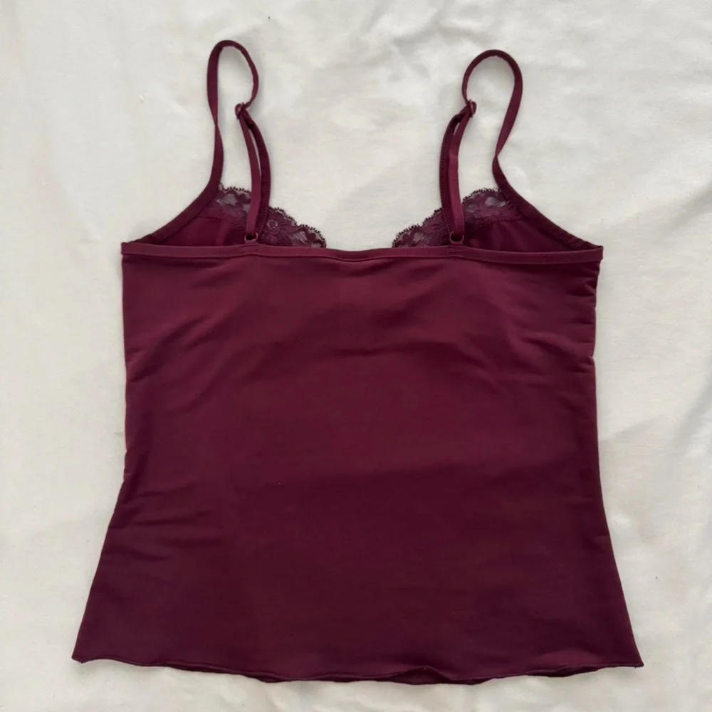 H&M Deep Red Lace Camisole - Picture 2 of 3